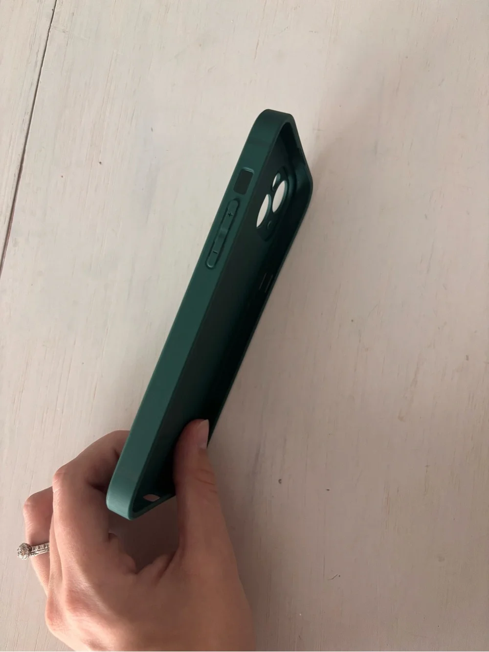 iPhone 15 Plus Green Heart Silicone Phone Case